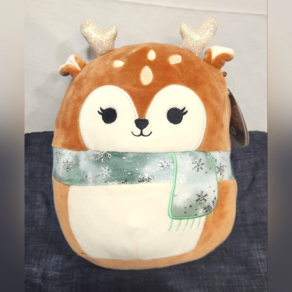 Squishmallows Dawn The Fawn 8" - Picture 1 of 6